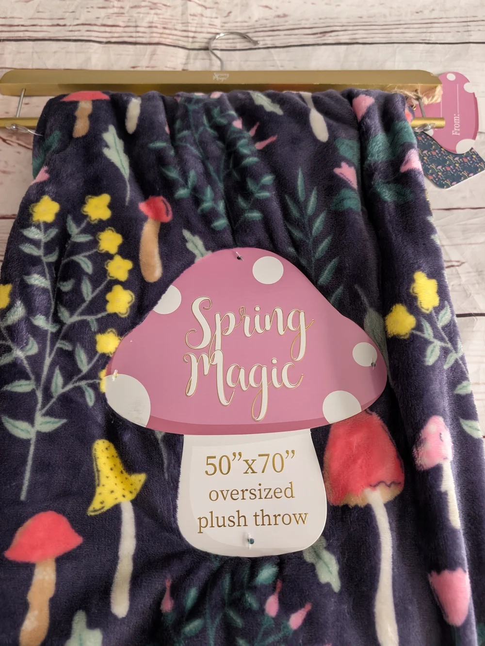 Beautiful Plush Throw Mushroom Print